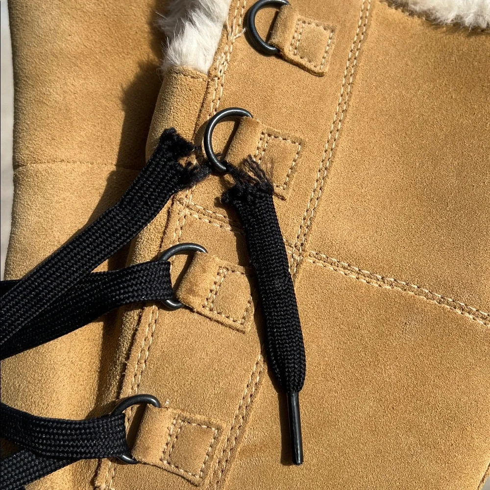 Sorel Sz 7 Tivoli High II Boots Curry Fur Lined Suede Tan Black Winter Snow Boot